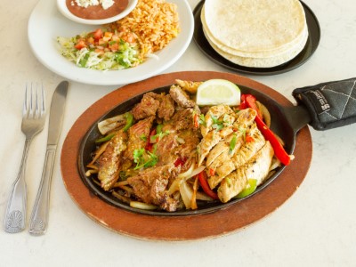 Mixta Fajitas Image