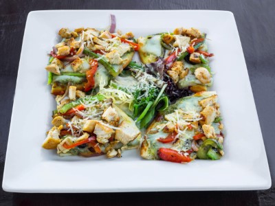 Chicken Pesto Pizza Image