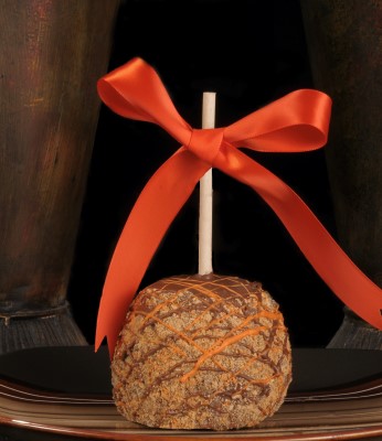 Butterfinger Caramel Apple Image