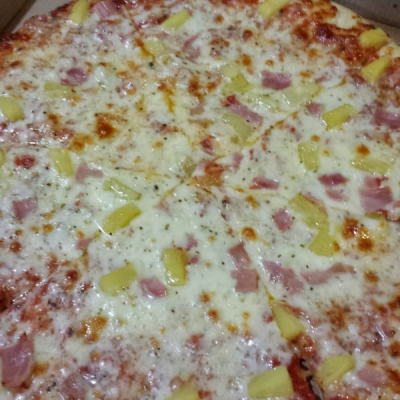 Hawaiian Pizza Image