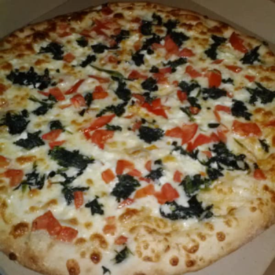 Alfredo Pizza Image