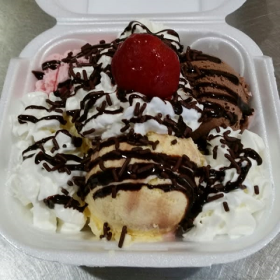 Small Banana Split Image