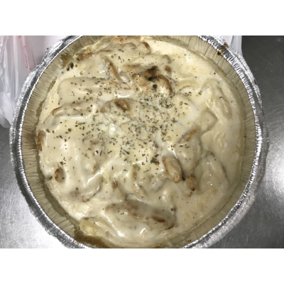 Pasta with Chicken Alfredo Image