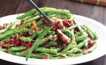 Dry-Fried Sword Bean 生煸刀豆 Image