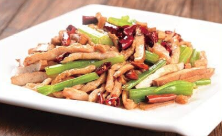 Sauteed Shredded Meat with Smoked Bean Curd 辣炒香干肉丝 Image