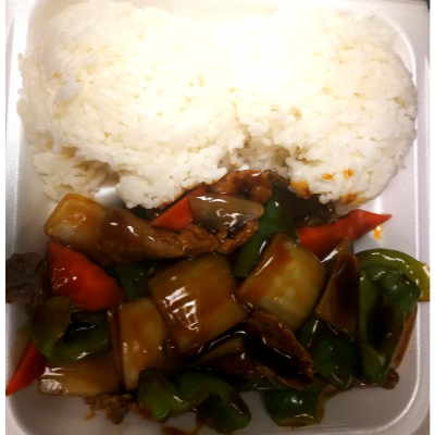 CB7-1. Green Pepper Steak with Onions 青椒洋蔥牛 Image