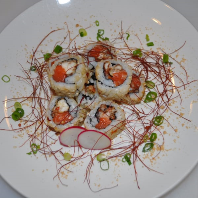 Salmon & Soft Shell Crab Roll Image