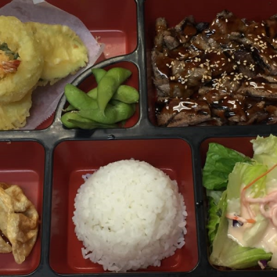 2. Deluxe Bento B Image