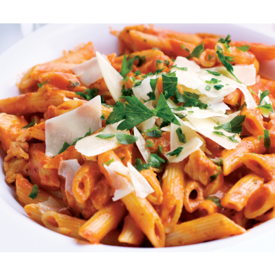 Penne & Grilled Chicken à la Vodka Image