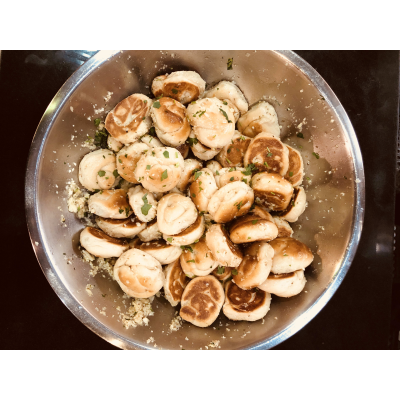 Garlic Knots (6) Image
