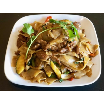 Beef Drunken Noodles Image