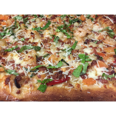 White Spicy Seafood Pizza Image