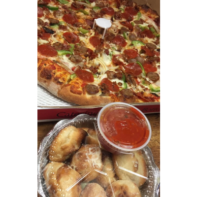 3-Topping Pizza & Free Garlic Knots Image