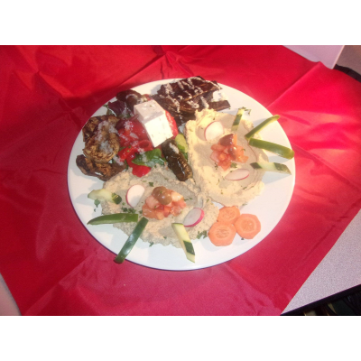 Mediterranean Combo Lunch Image