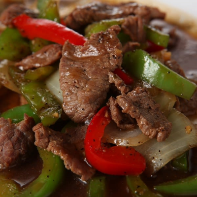 EN4. Thai Pepper Steak Entree Image