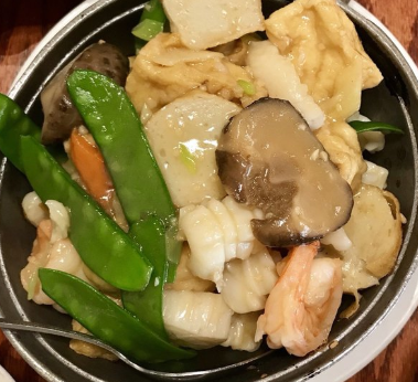L11. Seafood & Tofu in Casserole Image