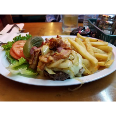 Supreme Burger Image