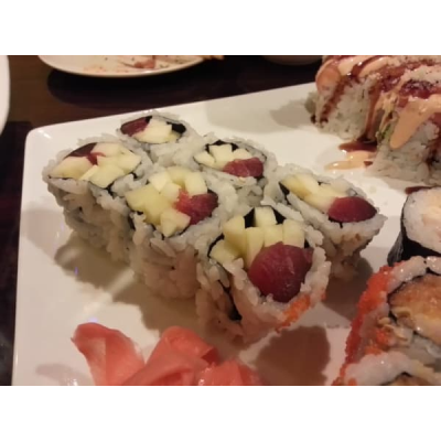 Tuna Mango Roll Image