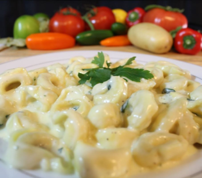 Tortellini Alfredo Image