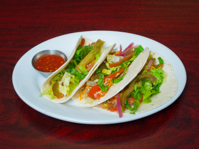 3 Seasoned Ground Beef Tacos Image