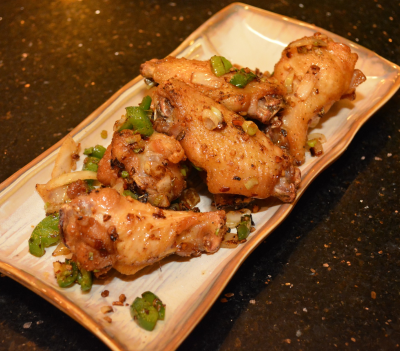 Seasoned Chicken Wings (6) Image
