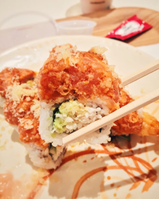 17. Hot Night Roll Image