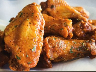 8 Jumbo Wings Image