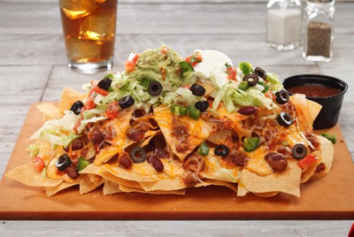 Mucho Grande Nachos (1890 cal) Image