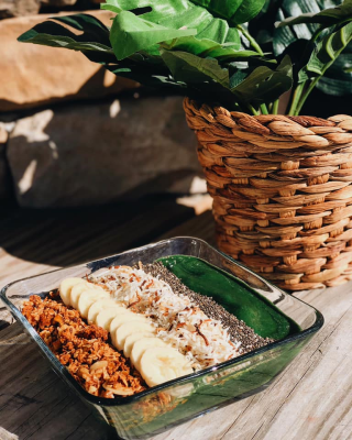 Tropical Spirulina Bowl Image