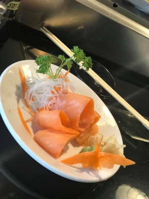 Smoked Salmon Sashimi Image