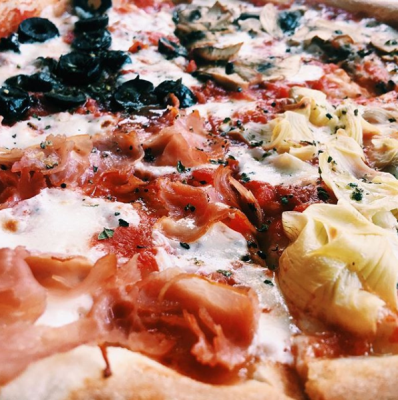 Pizza 4 Stagioni Image