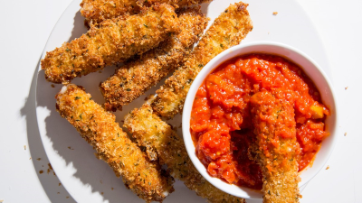 Mozzarella Sticks (12) Image