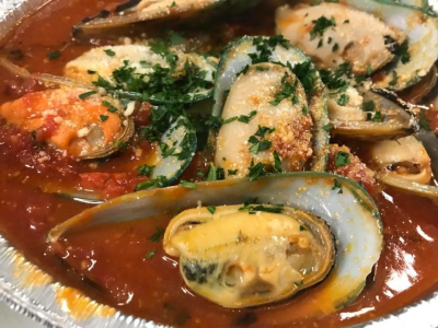 Mussels Marinara Image