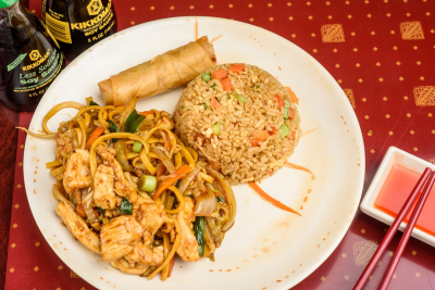 L11. Chicken Lo Mein Image
