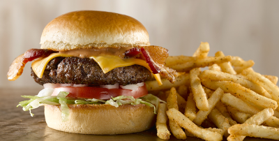 Deluxe Cheeseburger Combo Image
