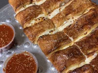 3-Cheese Calzone Image