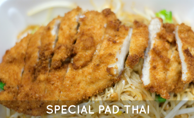 Special Crispy Chicken Pad Thai Image