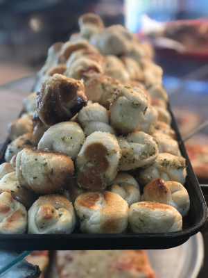Garlic Knots (6) Image