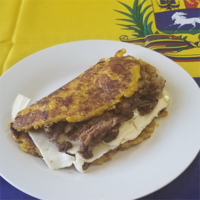 Cachapa Pernil Y Queso Image