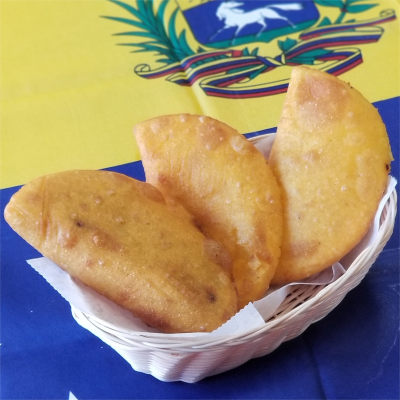 Empanada De Jamon Y Queso Image