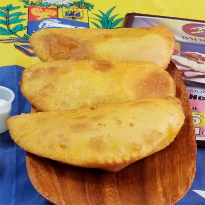 Empanada De Carne Mechada Image