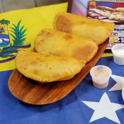 Empanada Domino Image