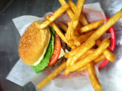 6 oz. Cheeseburger Platter Image