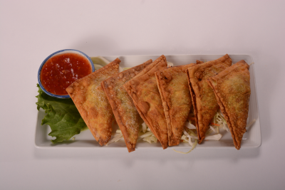 Thai Curried Triangle (6) Image