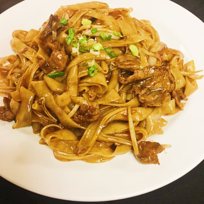 B9. 干炒牛河 Image