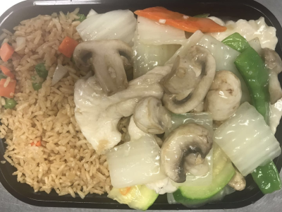 D - Moo Goo Gai Pan Image