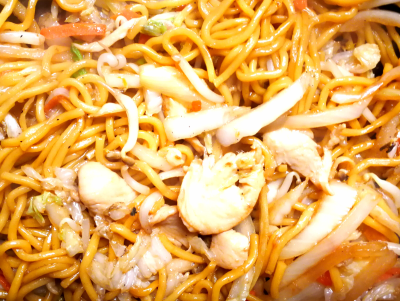 LM4. Chicken Lo Mein 雞肉撈面 Image