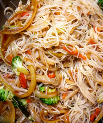 RN1. Vegetable Fried Rice Noodles 素菜炒米粉 Image