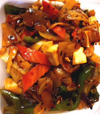 VG3. Szechuan Bean Curd with Garlic Sauce 四川魚香豆腐 Image