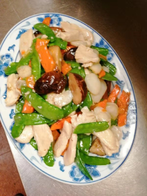 K9. Chicken with Black Mushroom Image